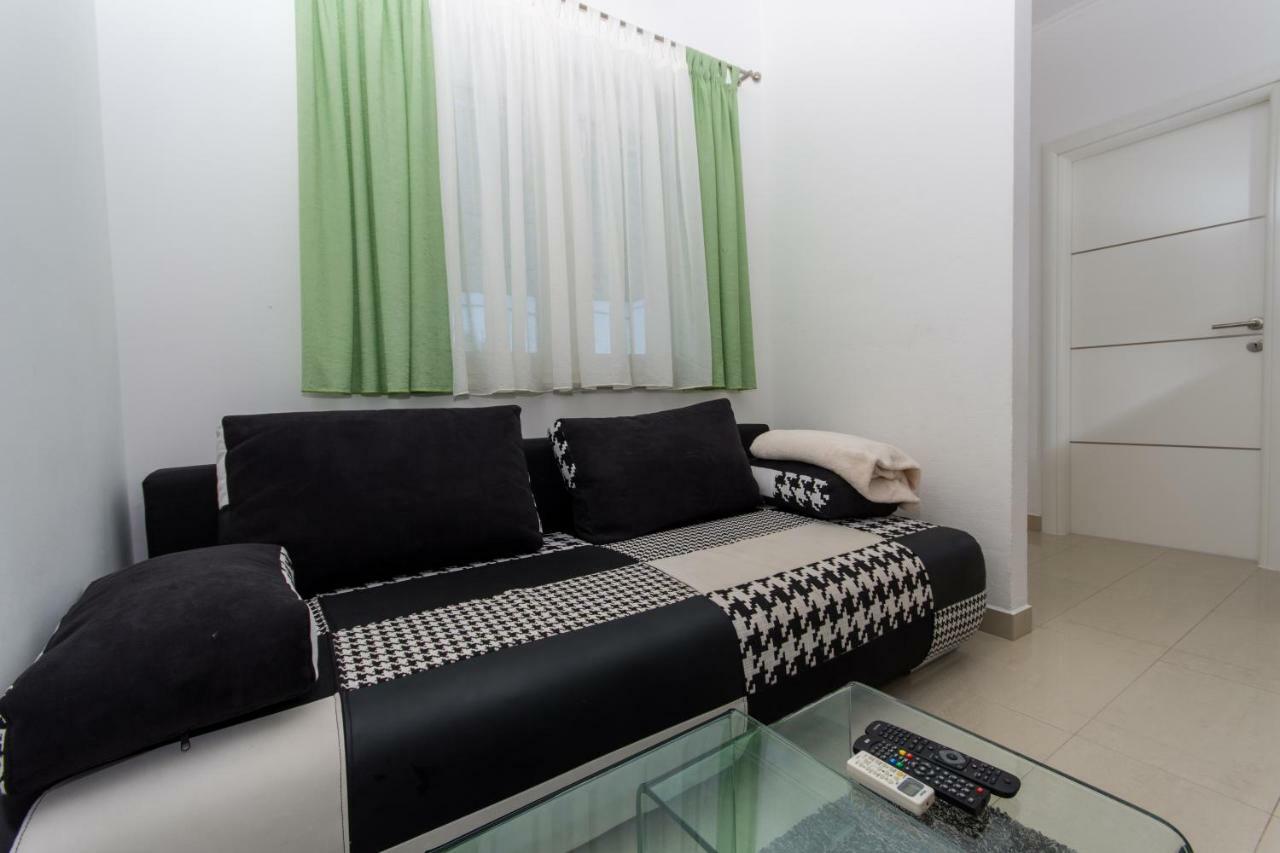 Apartmani Zana Okrug Gornji Zewnętrze zdjęcie