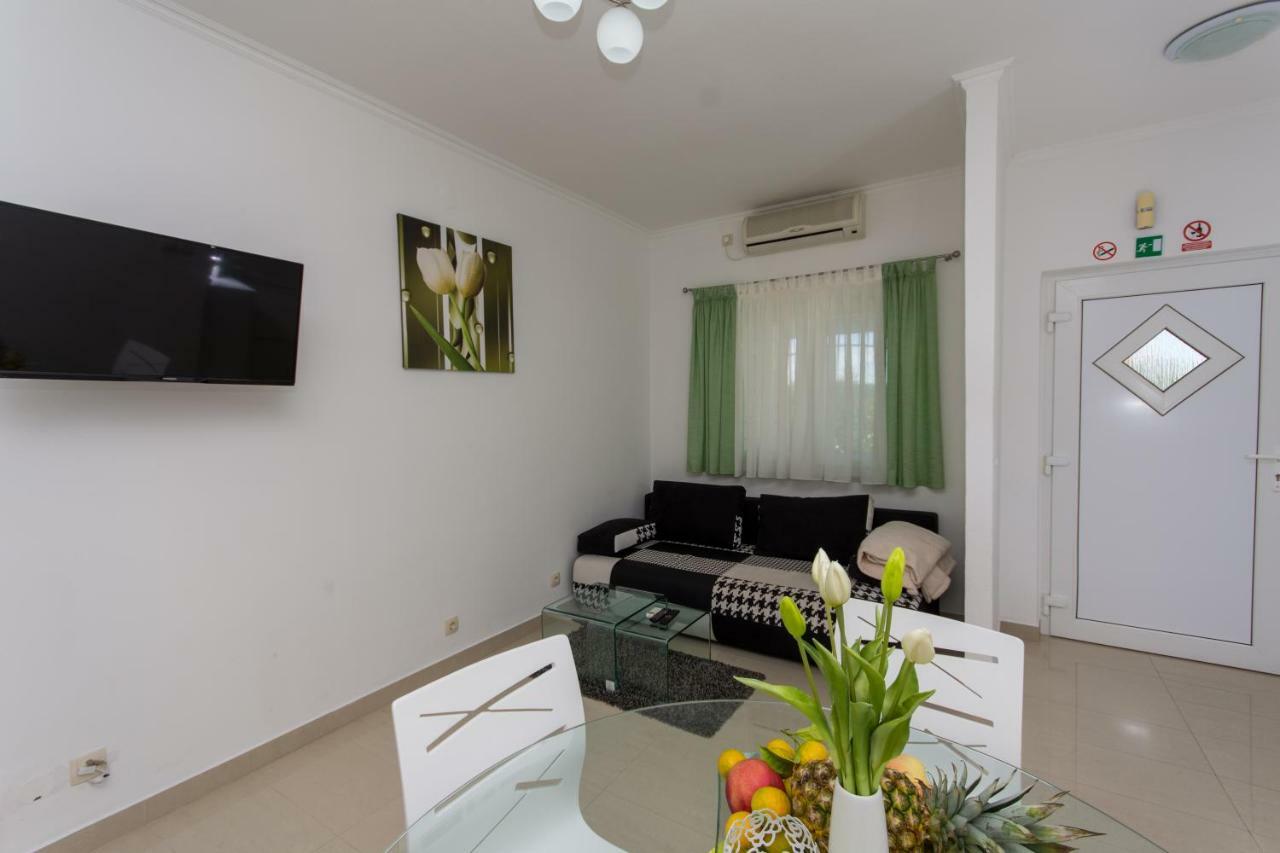 Apartmani Zana Okrug Gornji Zewnętrze zdjęcie